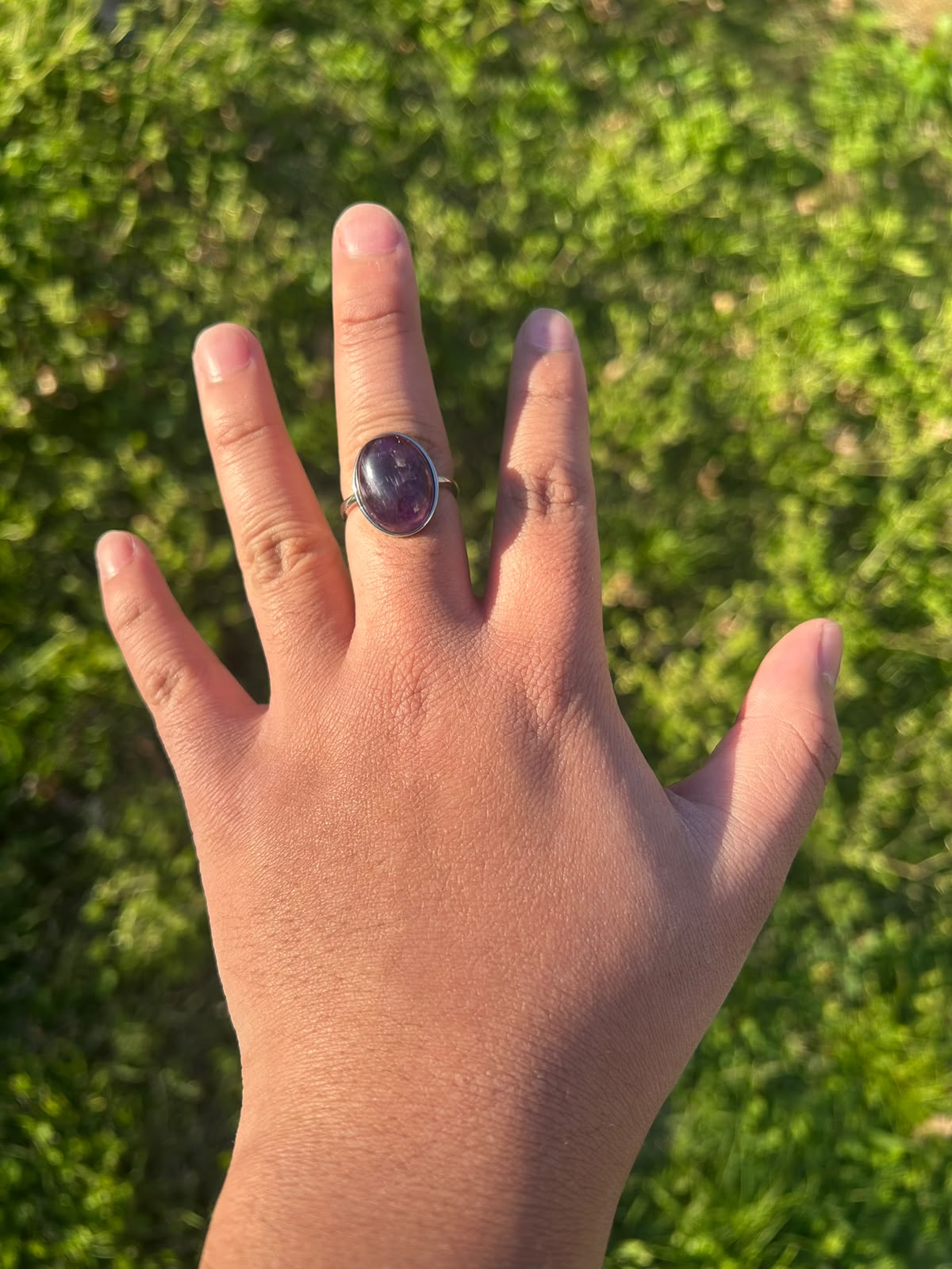 Anillo Velo Violeta KLORE con amatista natural